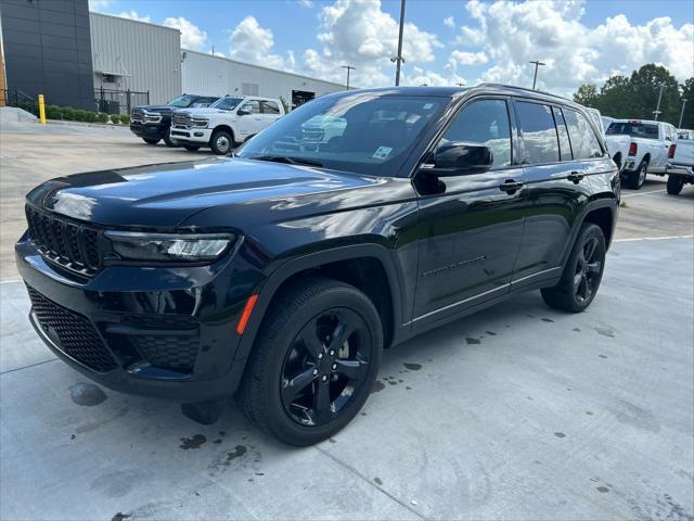 used 2023 Jeep Grand Cherokee car, priced at $32,985