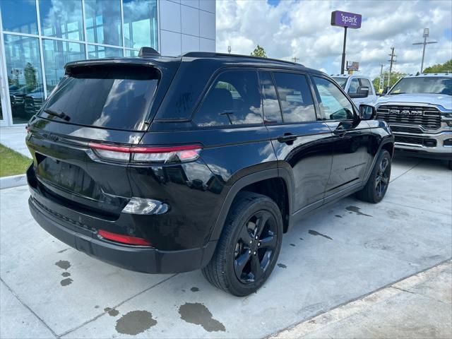 used 2023 Jeep Grand Cherokee car, priced at $32,985