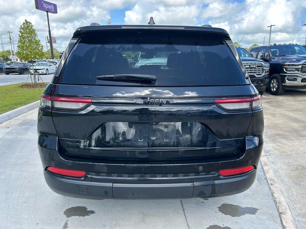 used 2023 Jeep Grand Cherokee car, priced at $29,888