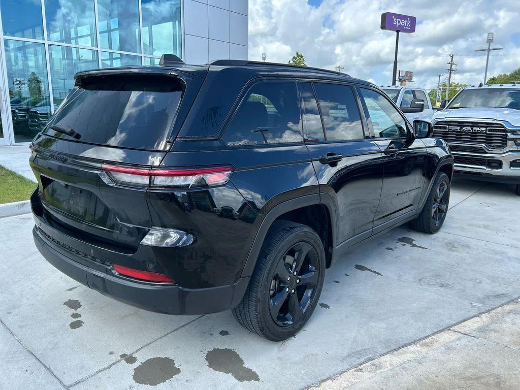 used 2023 Jeep Grand Cherokee car, priced at $29,888