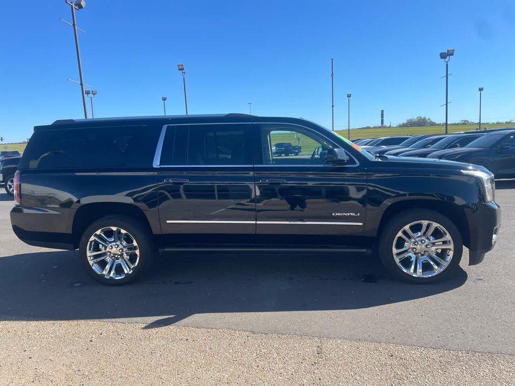 used 2020 GMC Yukon XL car, priced at $38,880