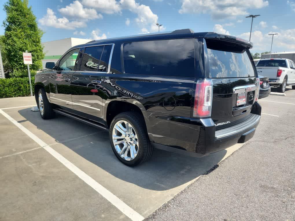 used 2020 GMC Yukon XL car, priced at $38,985