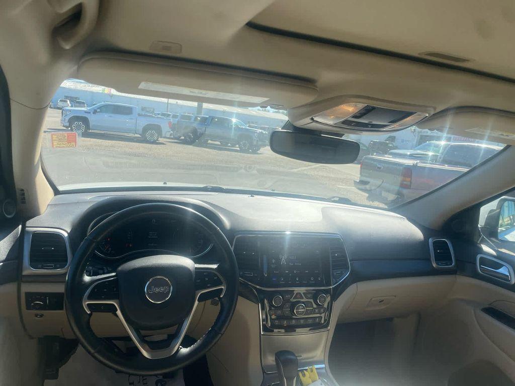 used 2022 Jeep Grand Cherokee car, priced at $24,807