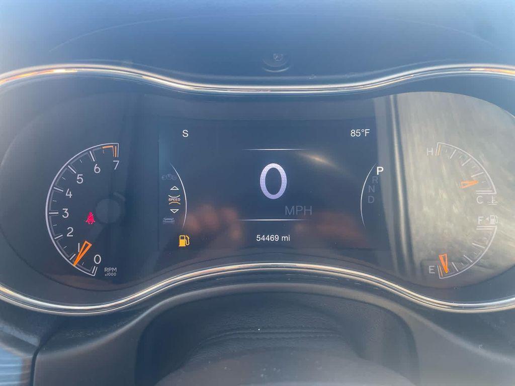 used 2022 Jeep Grand Cherokee car, priced at $24,807