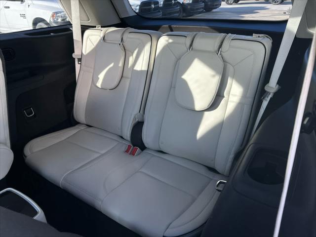 used 2020 Lincoln Aviator car, priced at $39,591