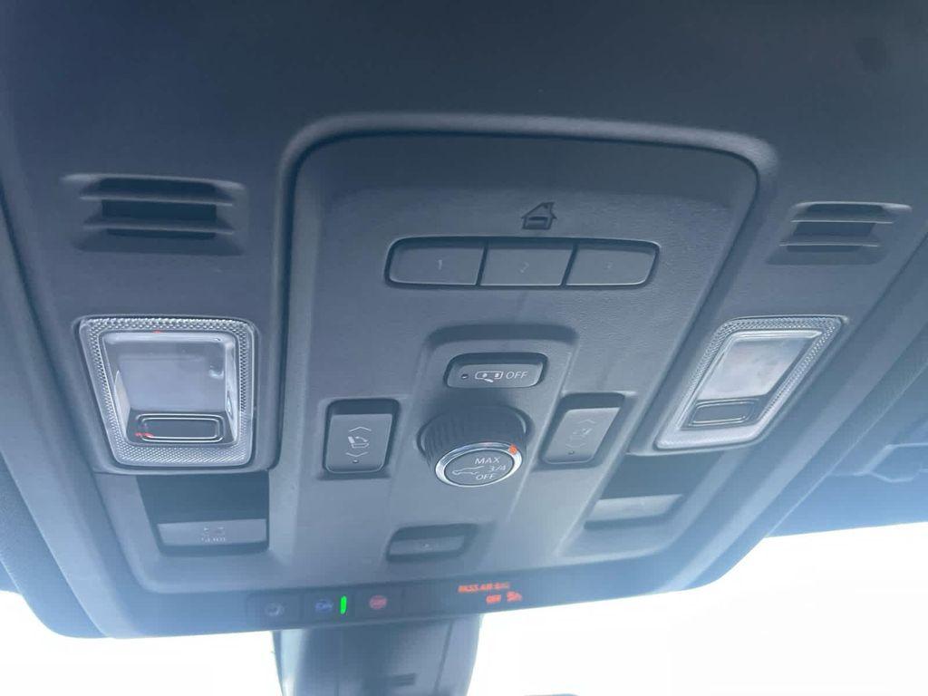 used 2021 GMC Yukon car, priced at $44,995