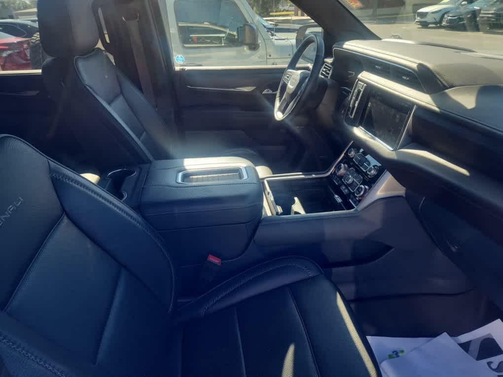 used 2022 GMC Yukon XL car, priced at $48,022