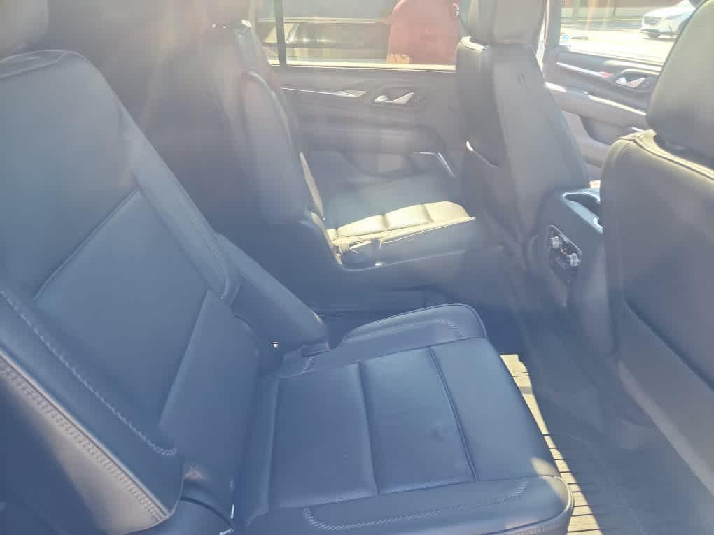 used 2022 GMC Yukon XL car, priced at $48,022