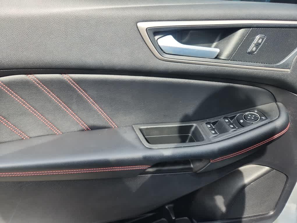 used 2022 Ford Edge car, priced at $26,961
