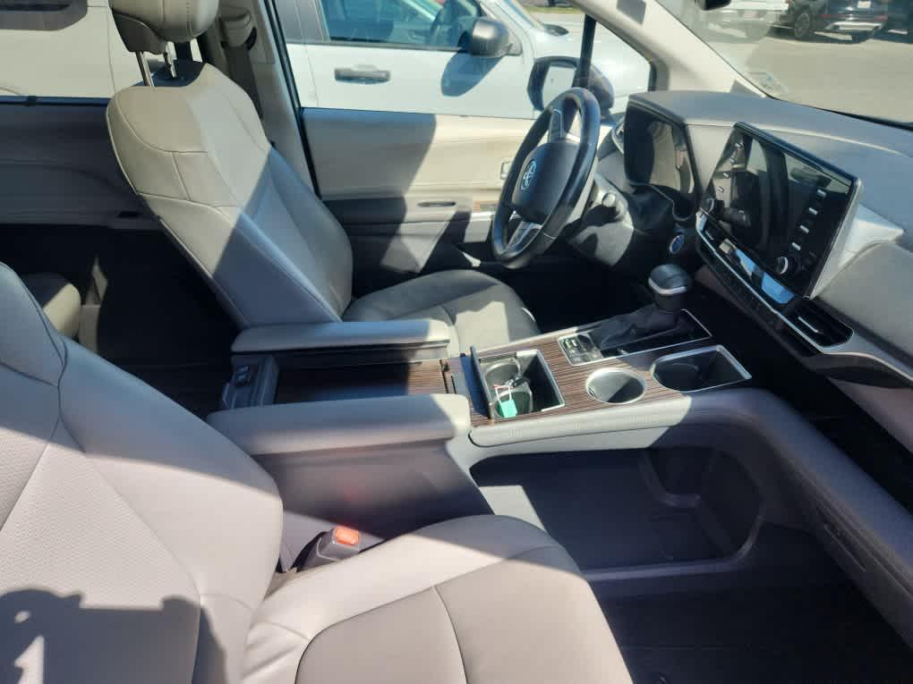 used 2023 Toyota Sienna car, priced at $37,889