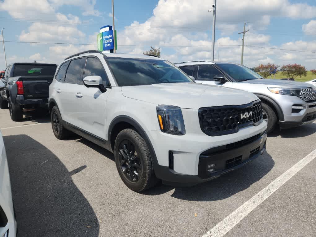 used 2024 Kia Telluride car, priced at $45,573
