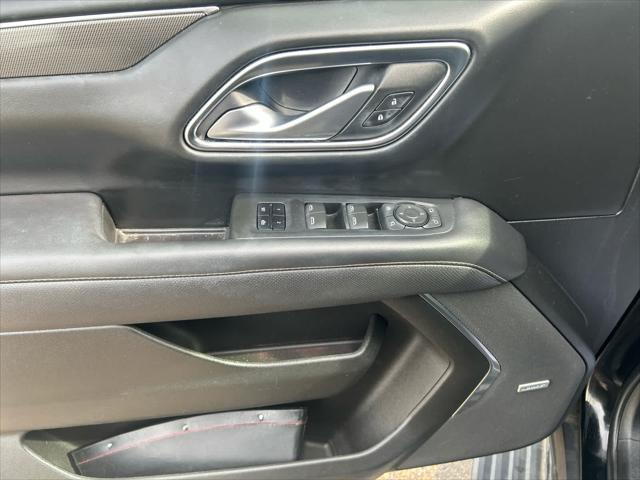 used 2022 GMC Yukon XL car, priced at $53,741