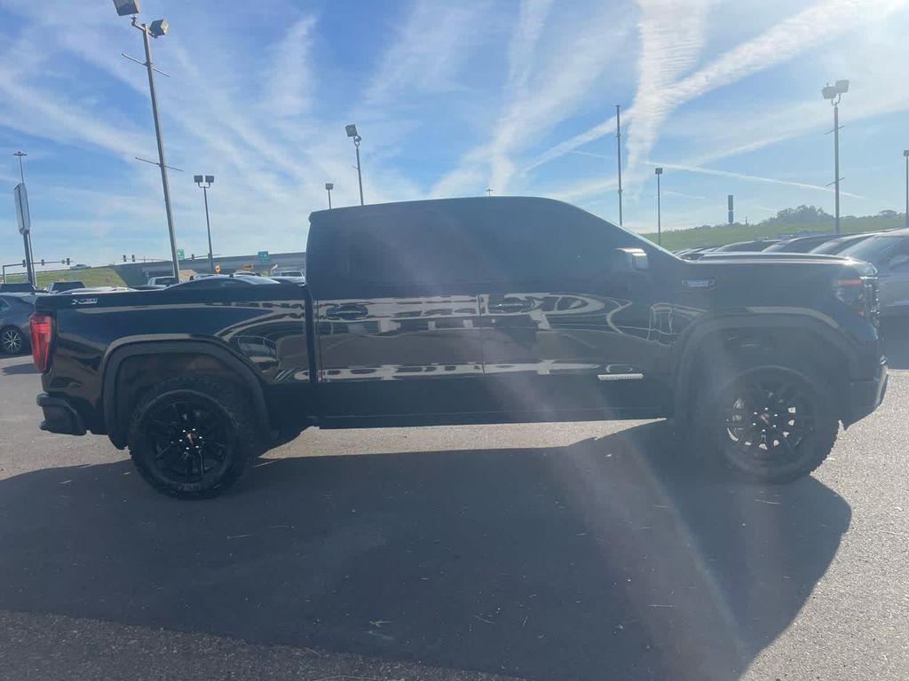 used 2023 GMC Sierra 1500 car, priced at $42,160