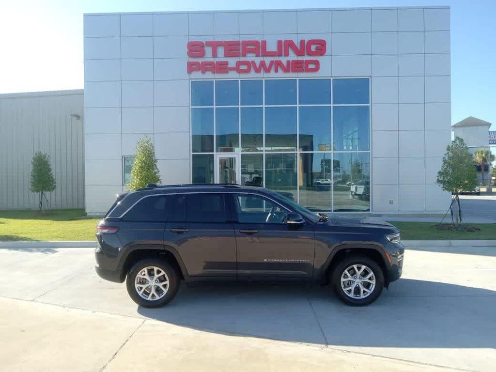 used 2023 Jeep Grand Cherokee car, priced at $26,480