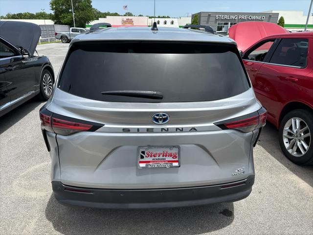 used 2021 Toyota Sienna car, priced at $35,895