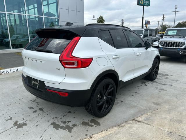 used 2021 Volvo XC40 car, priced at $24,995