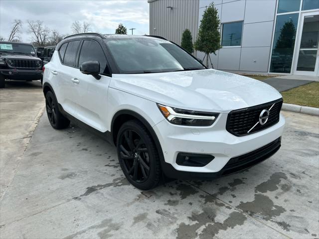 used 2021 Volvo XC40 car, priced at $24,995