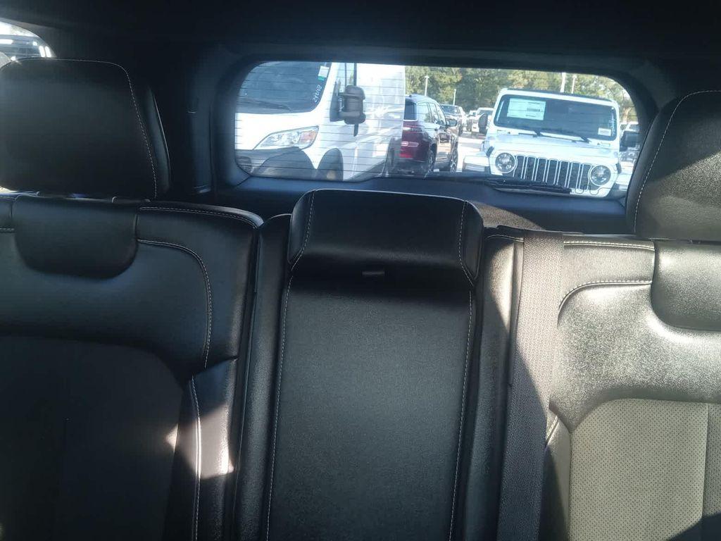 used 2024 Jeep Grand Cherokee car, priced at $30,495