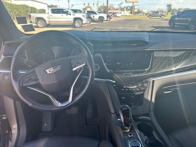 used 2022 Cadillac XT6 car, priced at $37,990