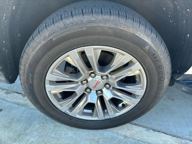 used 2021 GMC Yukon XL car, priced at $55,495