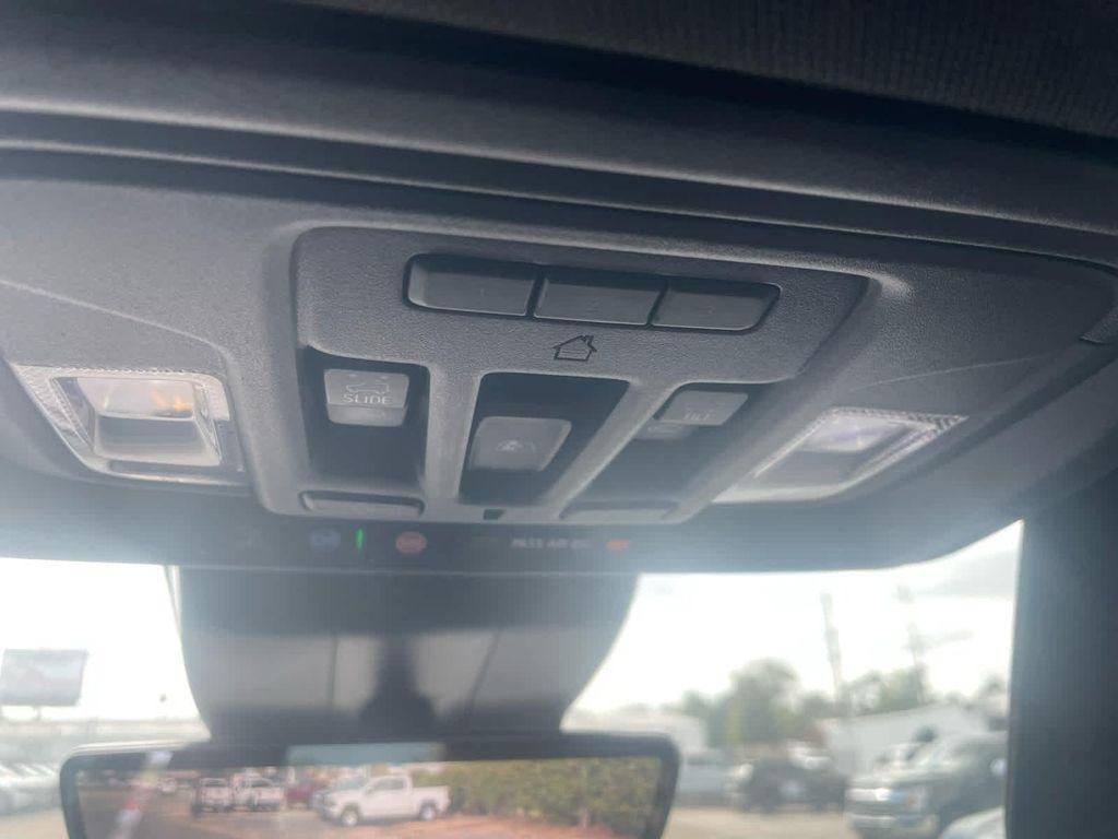 used 2022 GMC Sierra 1500 car, priced at $50,620