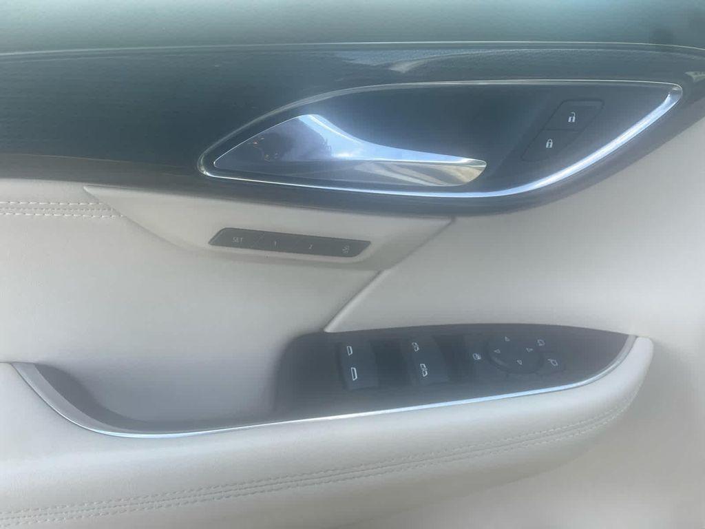 used 2023 Buick Envision car, priced at $25,400