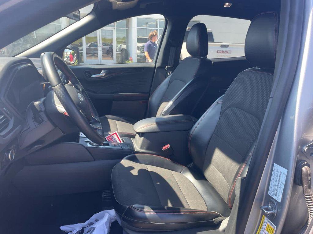 used 2024 Ford Escape car, priced at $21,650