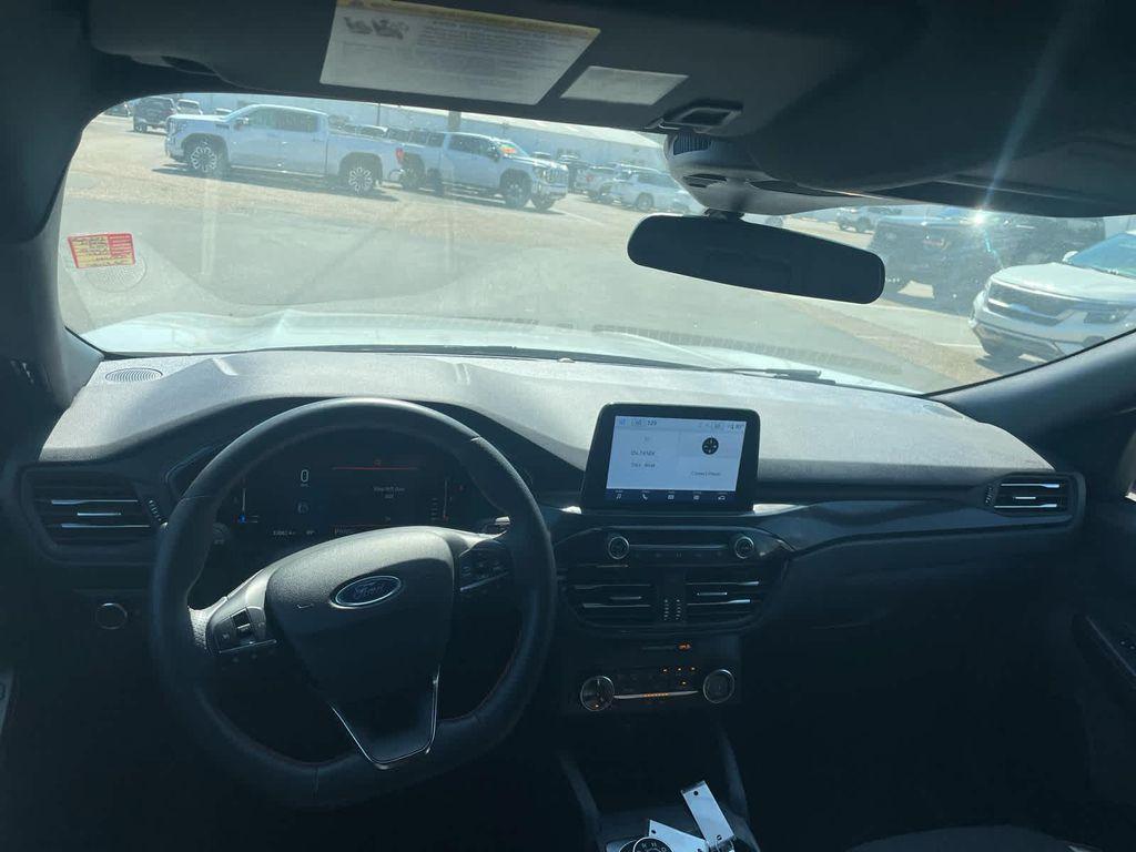 used 2024 Ford Escape car, priced at $21,650