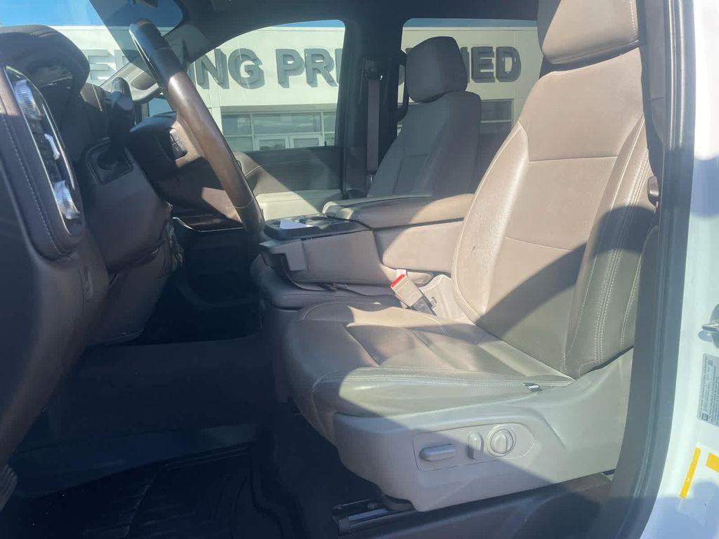 used 2023 GMC Sierra 2500 car, priced at $48,550