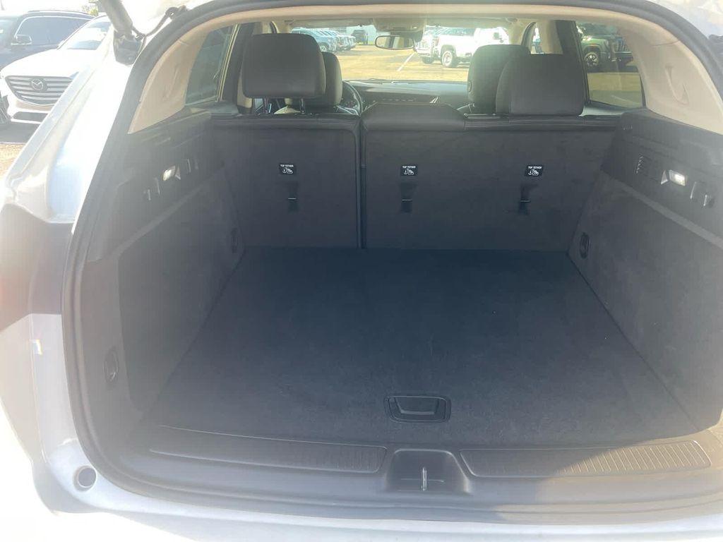 used 2023 Buick Envision car, priced at $25,990