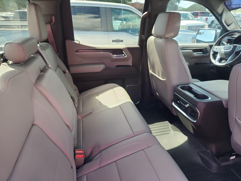 used 2023 GMC Sierra 1500 car, priced at $47,418