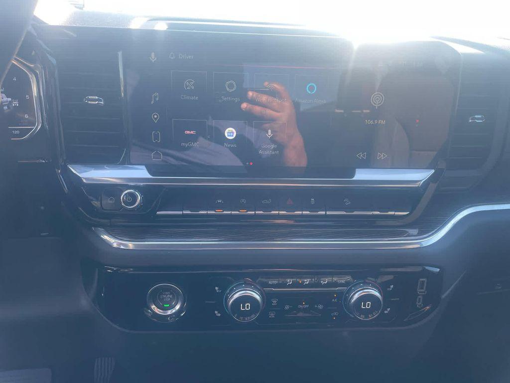 used 2024 GMC Sierra 1500 car, priced at $50,900