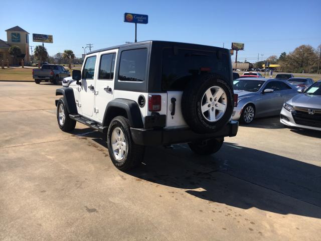 used 2013 Jeep Wrangler Unlimited car, priced at $18,995