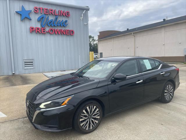 used 2023 Nissan Altima car, priced at $23,995