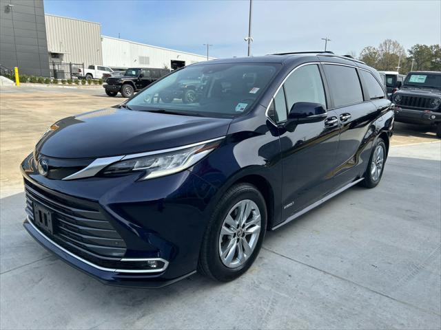 used 2021 Toyota Sienna car, priced at $37,995