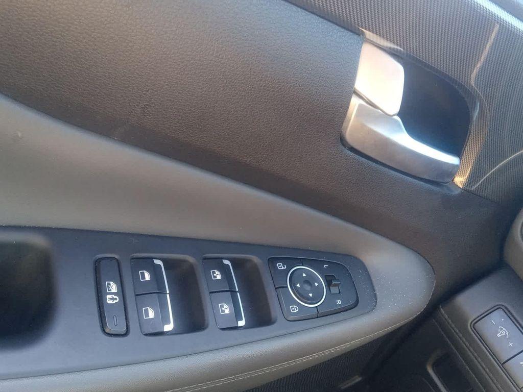 used 2023 Hyundai Santa Fe car, priced at $24,985