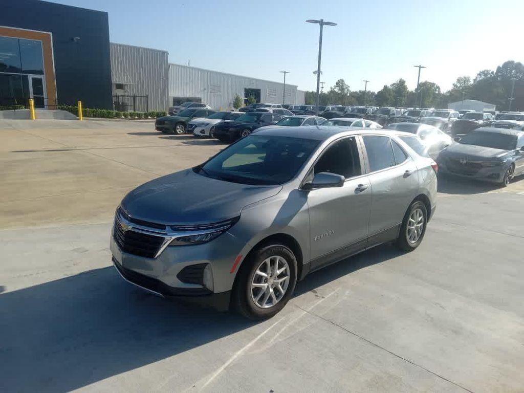 used 2024 Chevrolet Equinox car, priced at $22,495