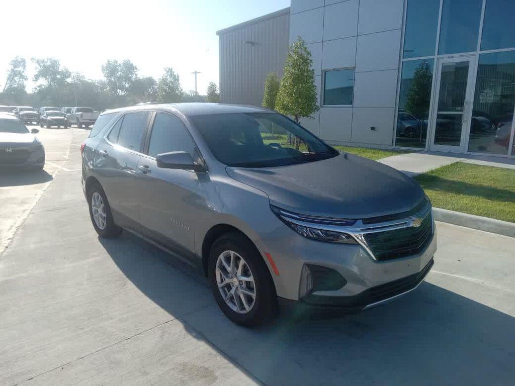 used 2024 Chevrolet Equinox car, priced at $22,495