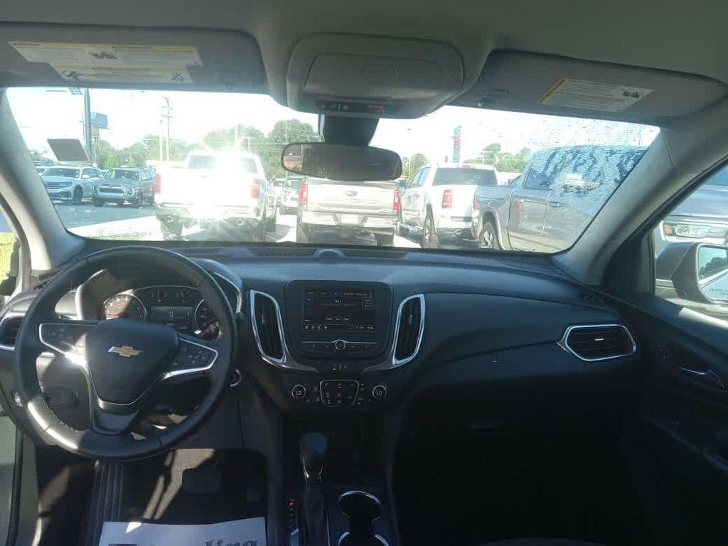 used 2024 Chevrolet Equinox car, priced at $22,495