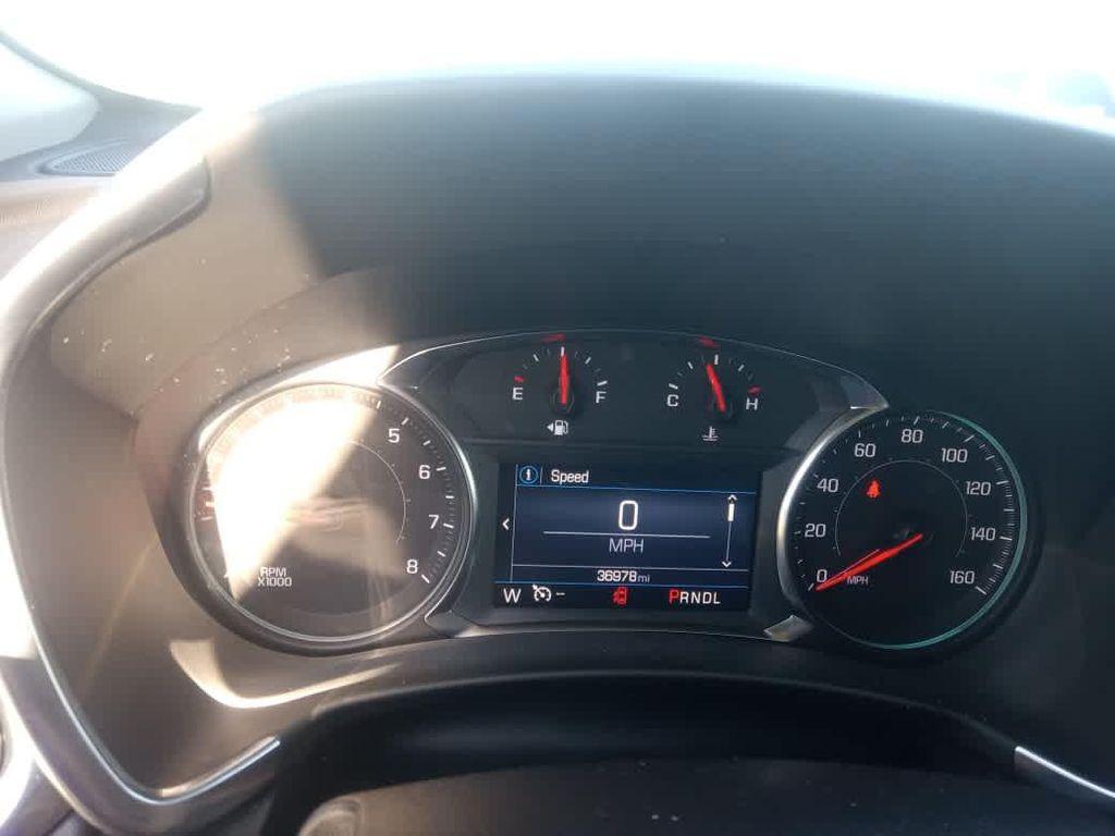 used 2024 Chevrolet Equinox car, priced at $22,495