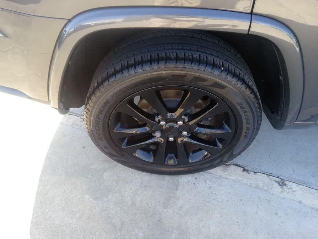 used 2019 Jeep Grand Cherokee car, priced at $19,997