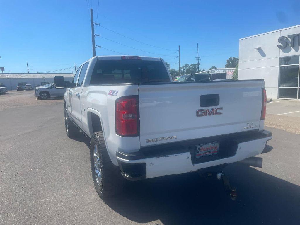 used 2015 GMC Sierra 2500 car, priced at $39,100