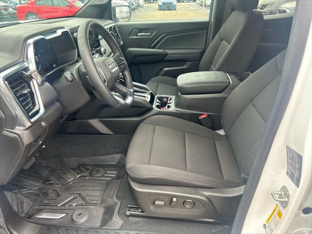 used 2024 GMC Canyon car, priced at $38,058