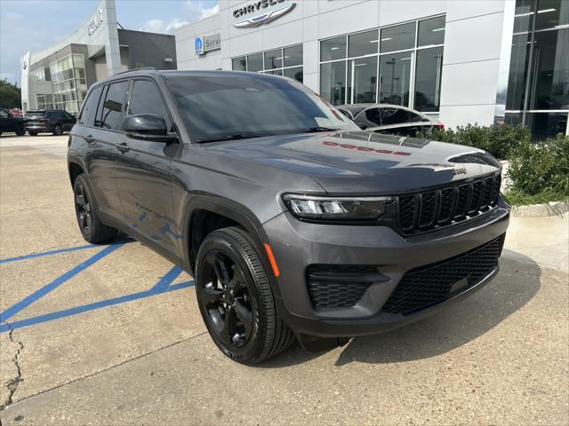 used 2023 Jeep Grand Cherokee car, priced at $38,975