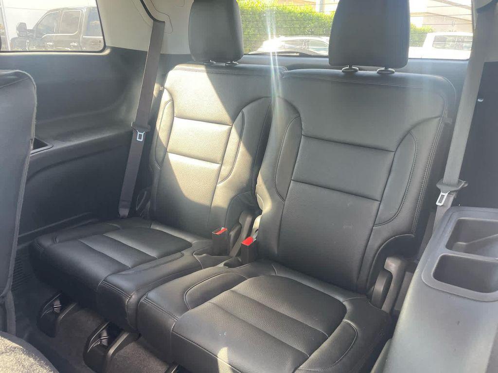 used 2021 GMC Acadia car, priced at $19,995