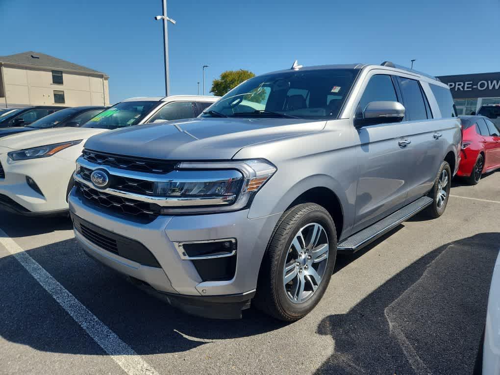 used 2022 Ford Expedition car, priced at $43,306