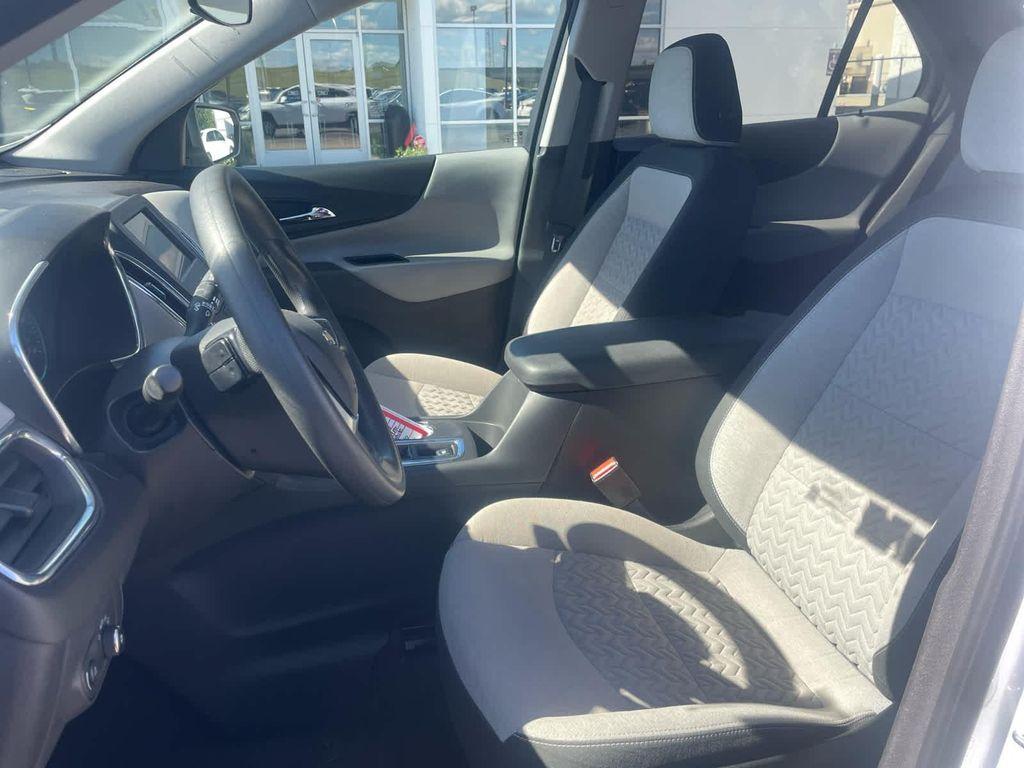 used 2023 Chevrolet Equinox car, priced at $21,300