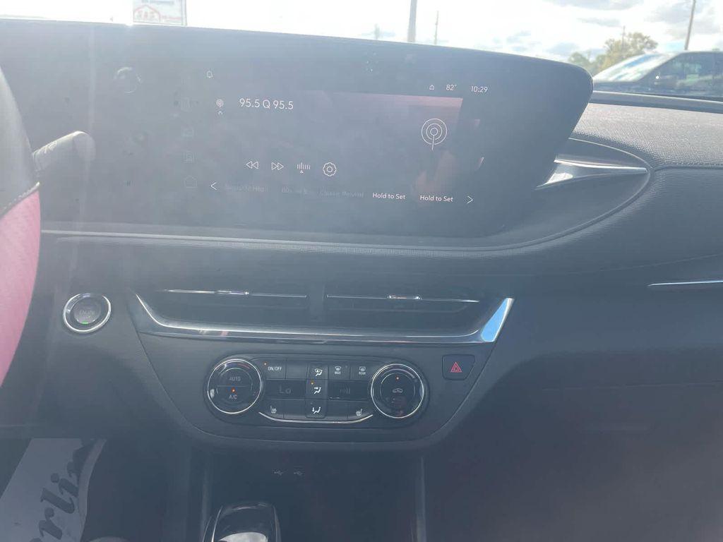 used 2025 Buick Envista car, priced at $24,990