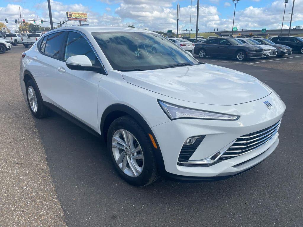 used 2025 Buick Envista car, priced at $24,990