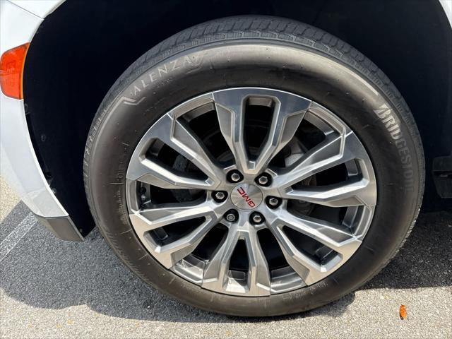 used 2021 GMC Yukon XL car, priced at $41,895